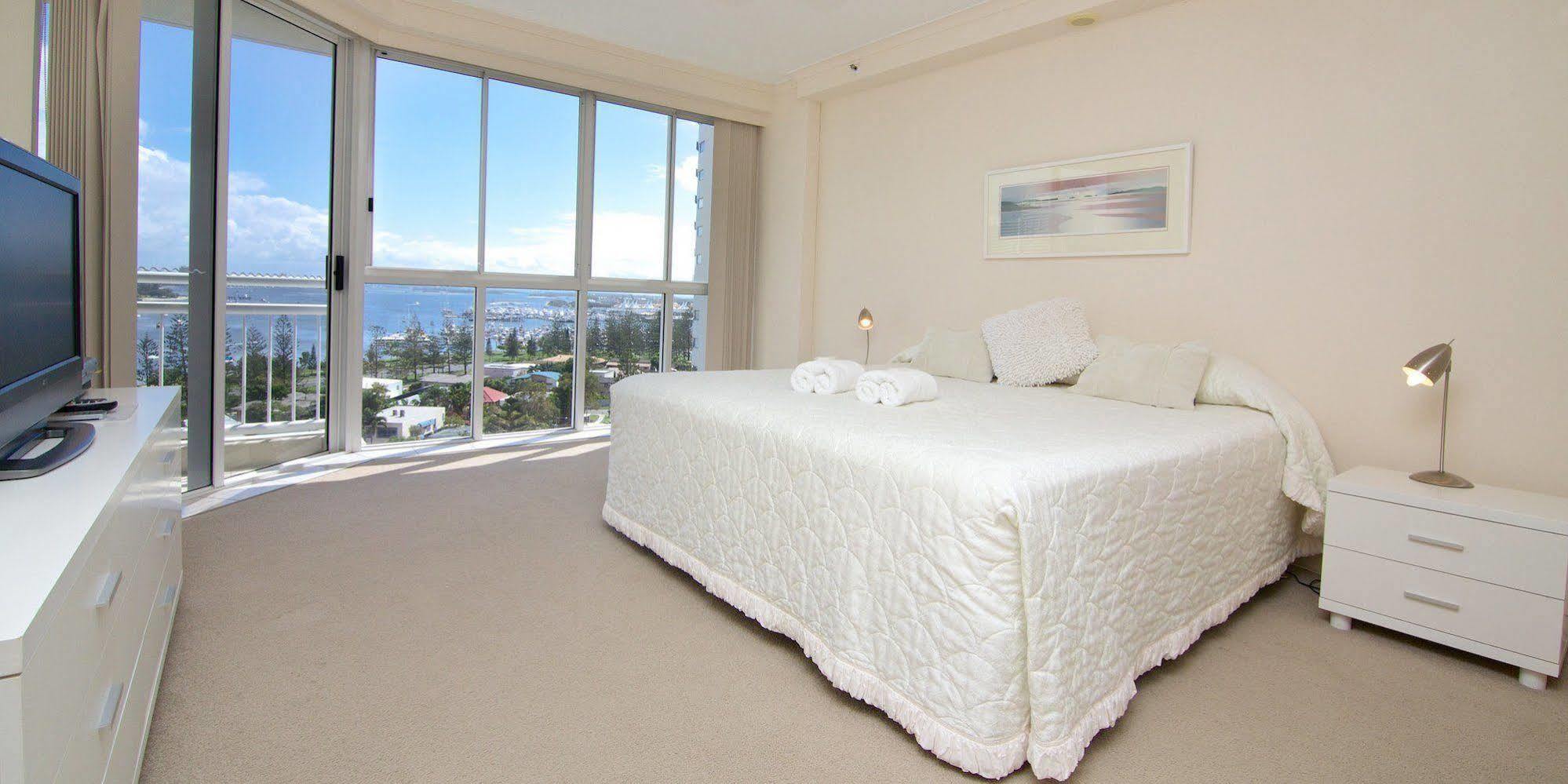 Ocean Sands Resort Gold Coast Exterior photo